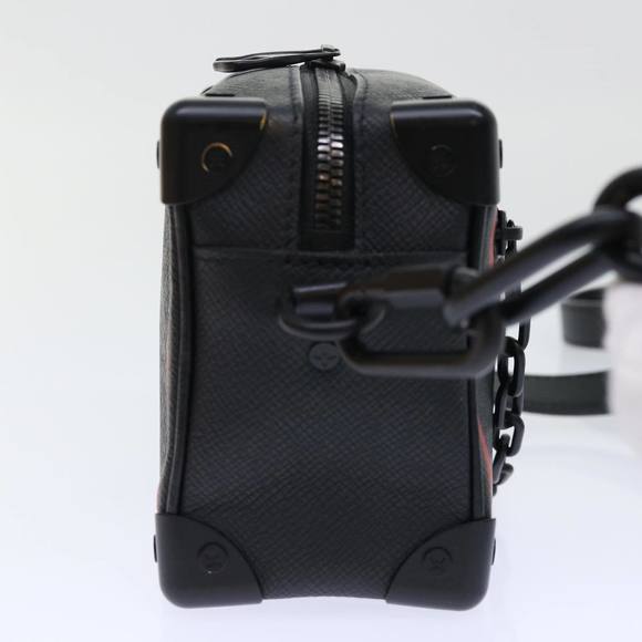 LOUIS VUITTON Malle Shoulder Bag - Picture 12 of 16